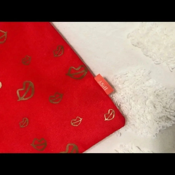 Makeup Products Set - Picture 3 of 16